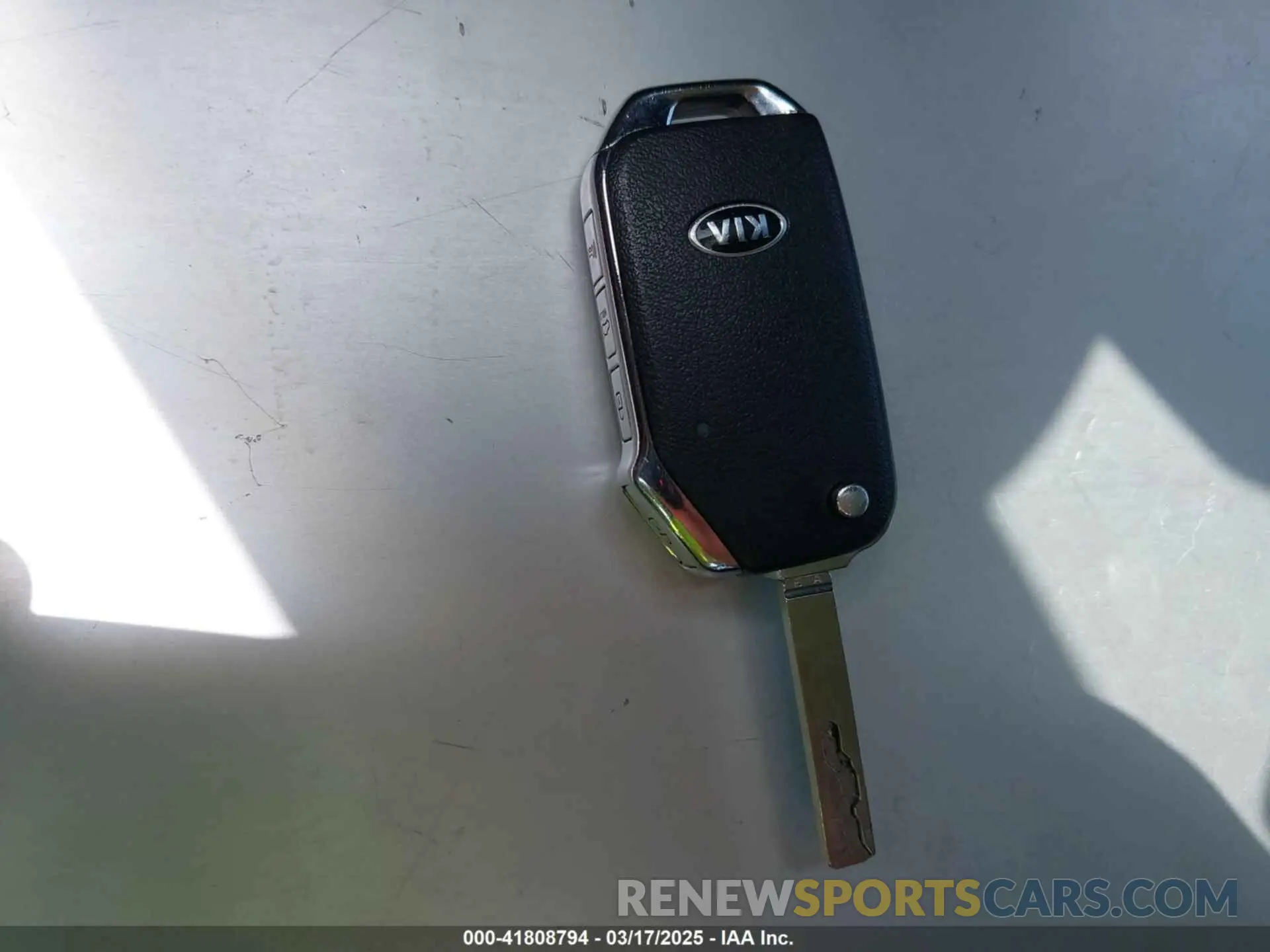 11 Photograph of a damaged car 3KPF24AD9LE165263 KIA FORTE 2020