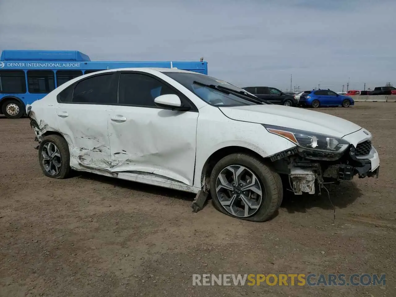 4 Photograph of a damaged car 3KPF24AD9LE173749 KIA FORTE 2020