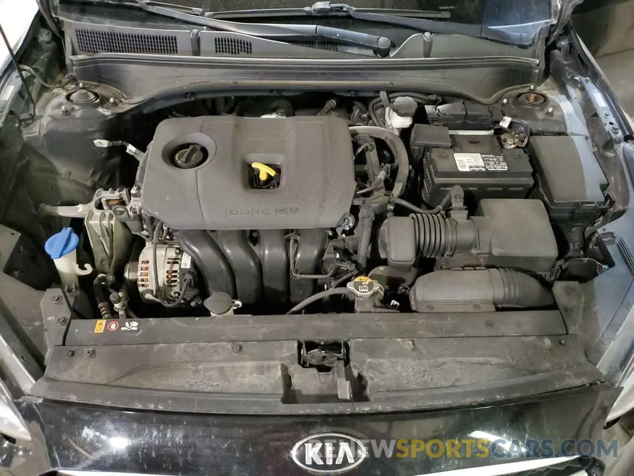 11 Photograph of a damaged car 3KPF24AD9LE174111 KIA FORTE 2020