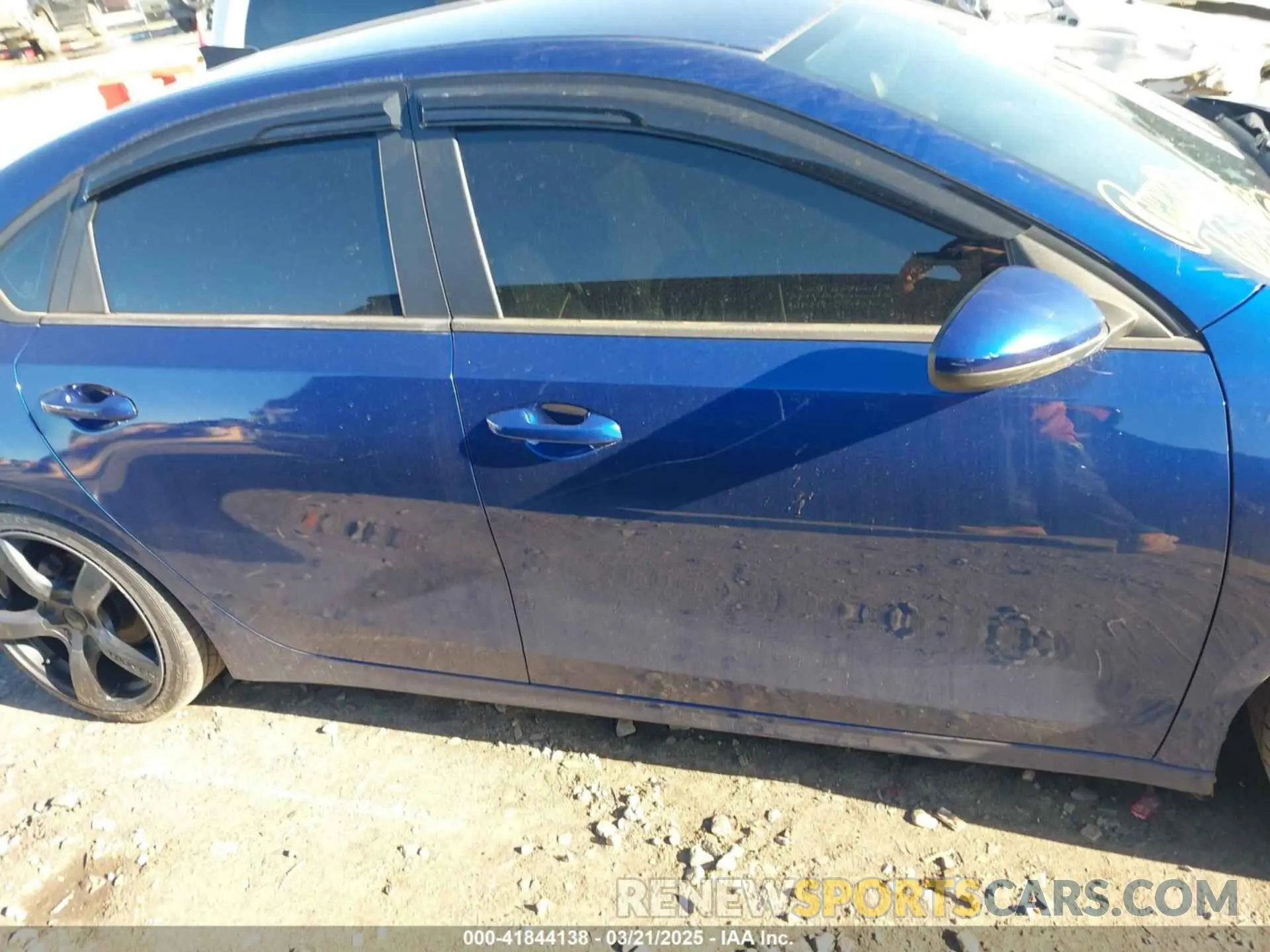 13 Photograph of a damaged car 3KPF24AD9LE179289 KIA FORTE 2020