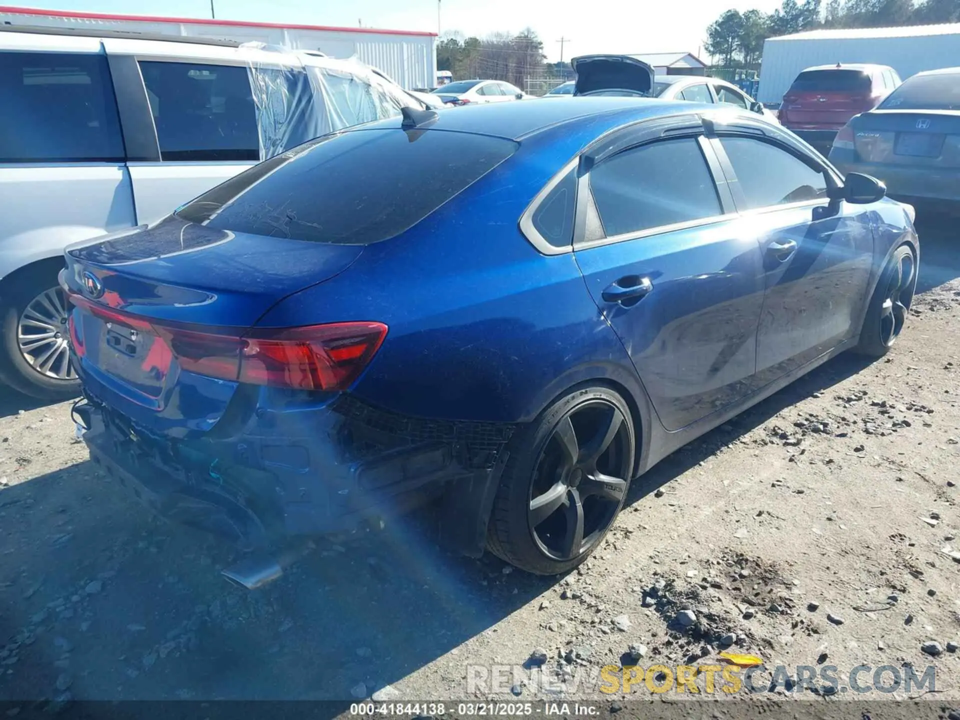 4 Photograph of a damaged car 3KPF24AD9LE179289 KIA FORTE 2020
