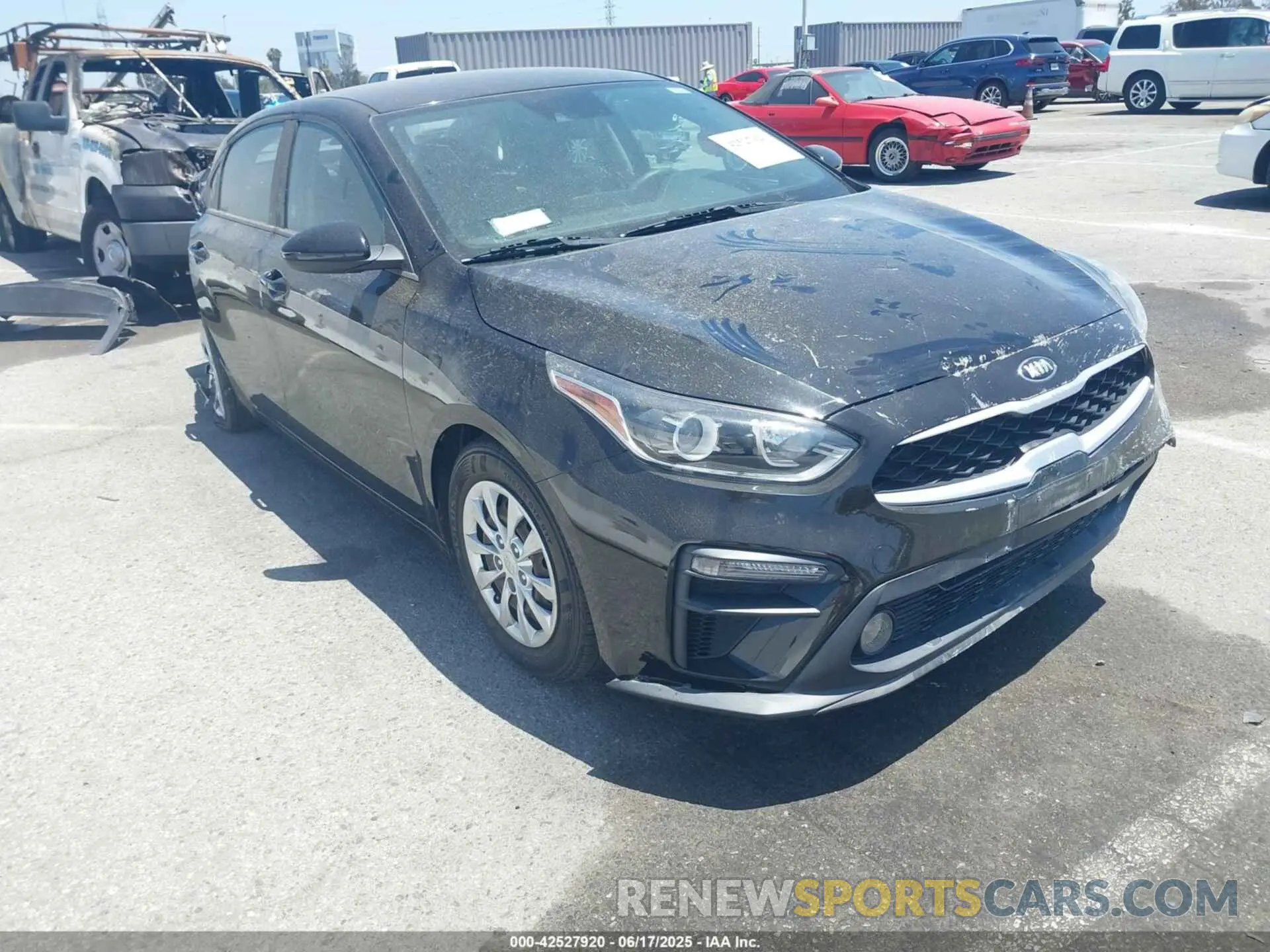 1 Photograph of a damaged car 3KPF24AD9LE181382 KIA FORTE 2020