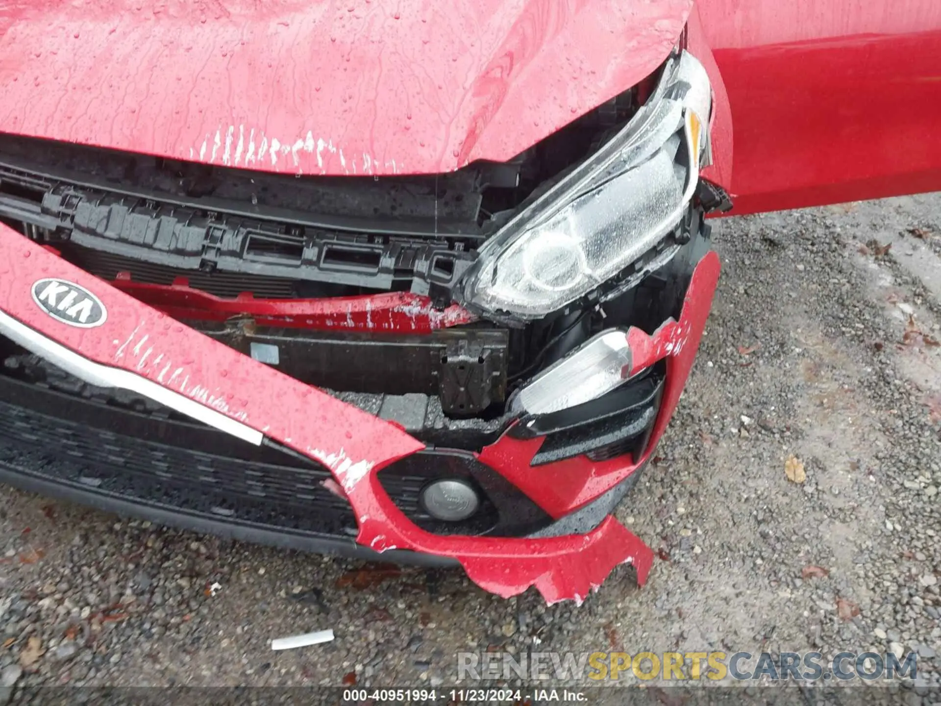 6 Photograph of a damaged car 3KPF24AD9LE215384 KIA FORTE 2020