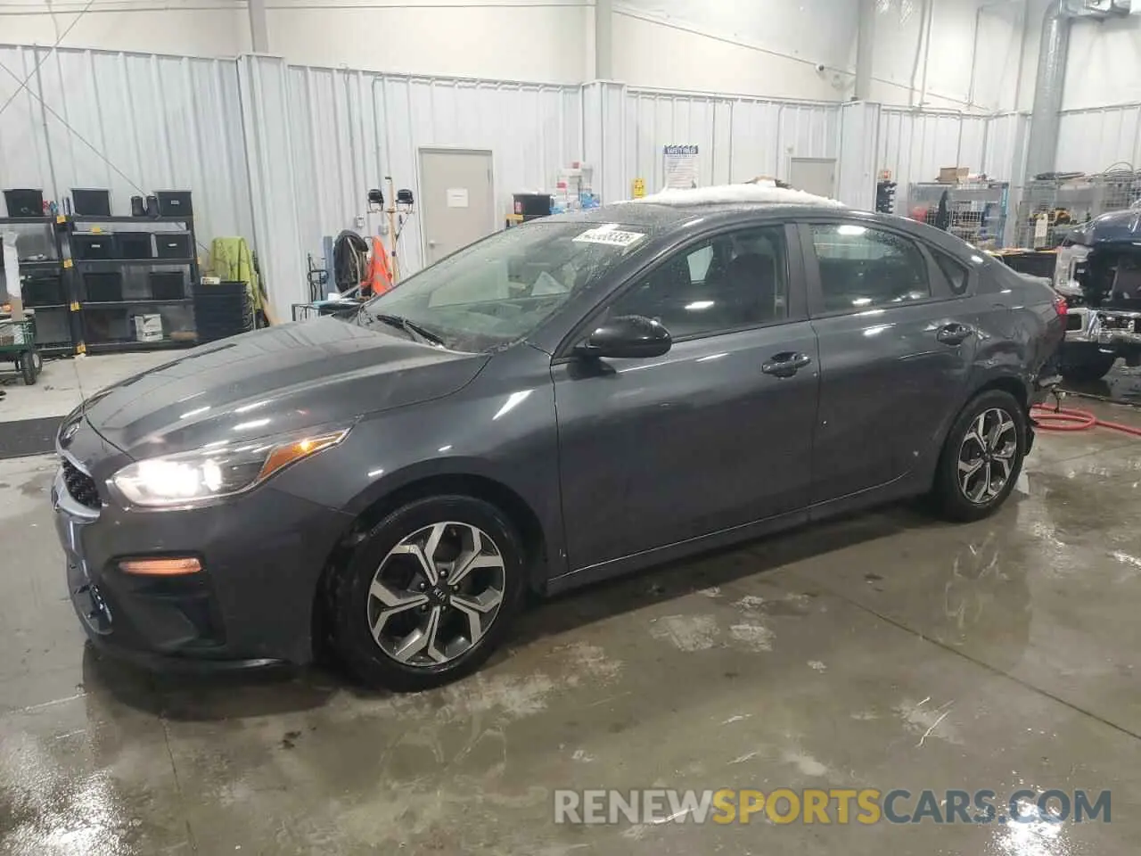 1 Photograph of a damaged car 3KPF24AD9LE237563 KIA FORTE 2020
