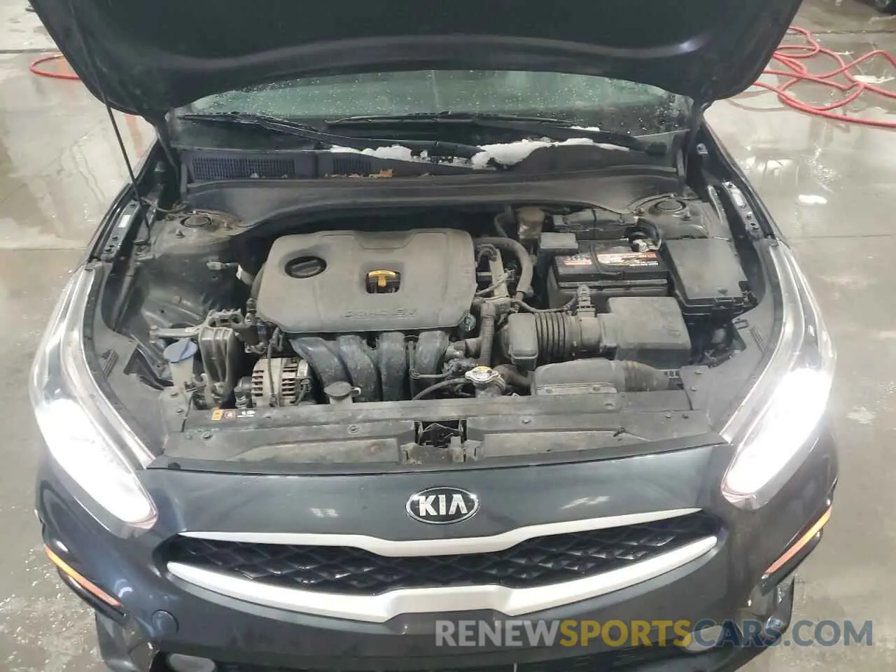 11 Photograph of a damaged car 3KPF24AD9LE237563 KIA FORTE 2020