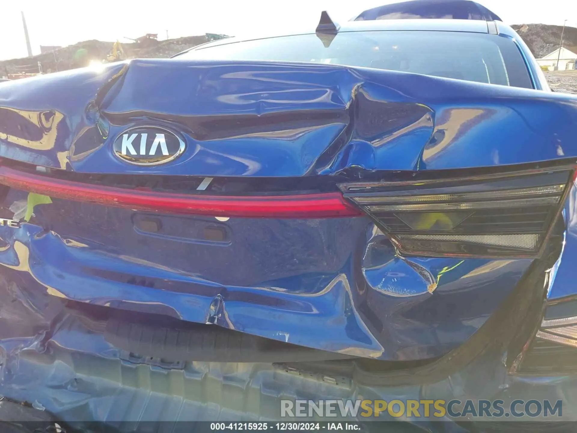 12 Photograph of a damaged car 3KPF24AD9LE248479 KIA FORTE 2020