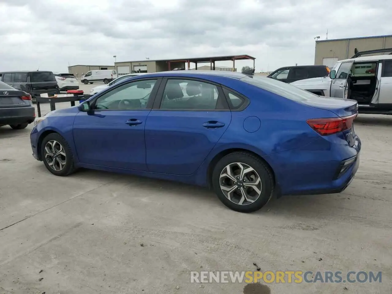 2 Photograph of a damaged car 3KPF24AD9LE248711 KIA FORTE 2020
