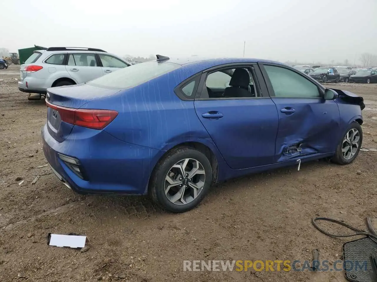 3 Photograph of a damaged car 3KPF24AD9LE255383 KIA FORTE 2020