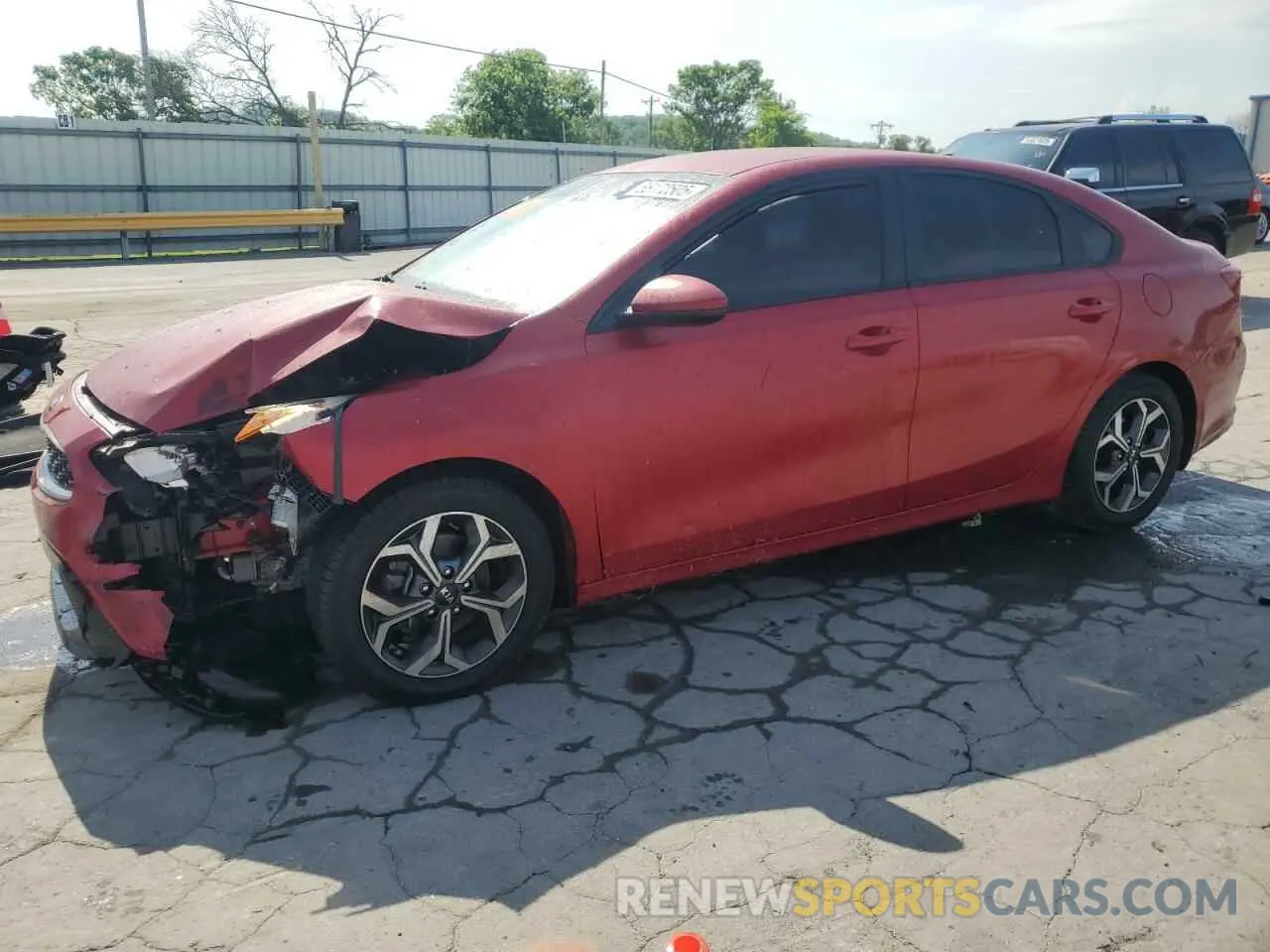 1 Photograph of a damaged car 3KPF24ADXLE143854 KIA FORTE 2020