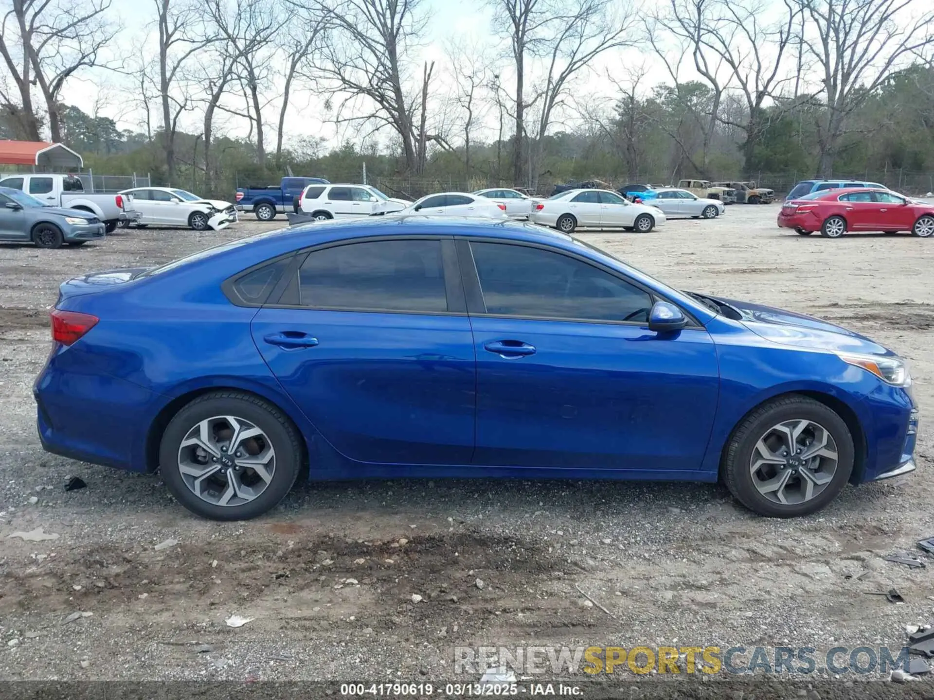 13 Photograph of a damaged car 3KPF24ADXLE191127 KIA FORTE 2020