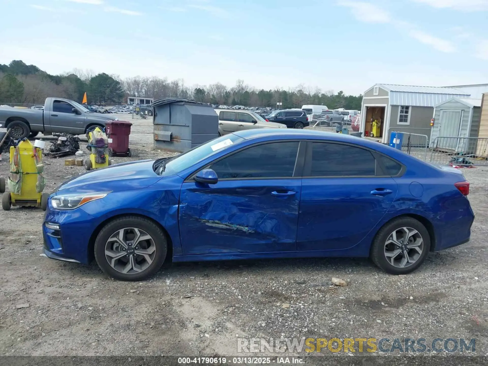 14 Photograph of a damaged car 3KPF24ADXLE191127 KIA FORTE 2020