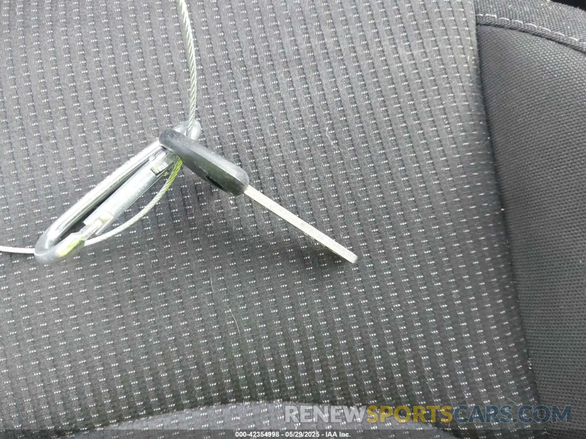 11 Photograph of a damaged car 3KPF24ADXLE198093 KIA FORTE 2020