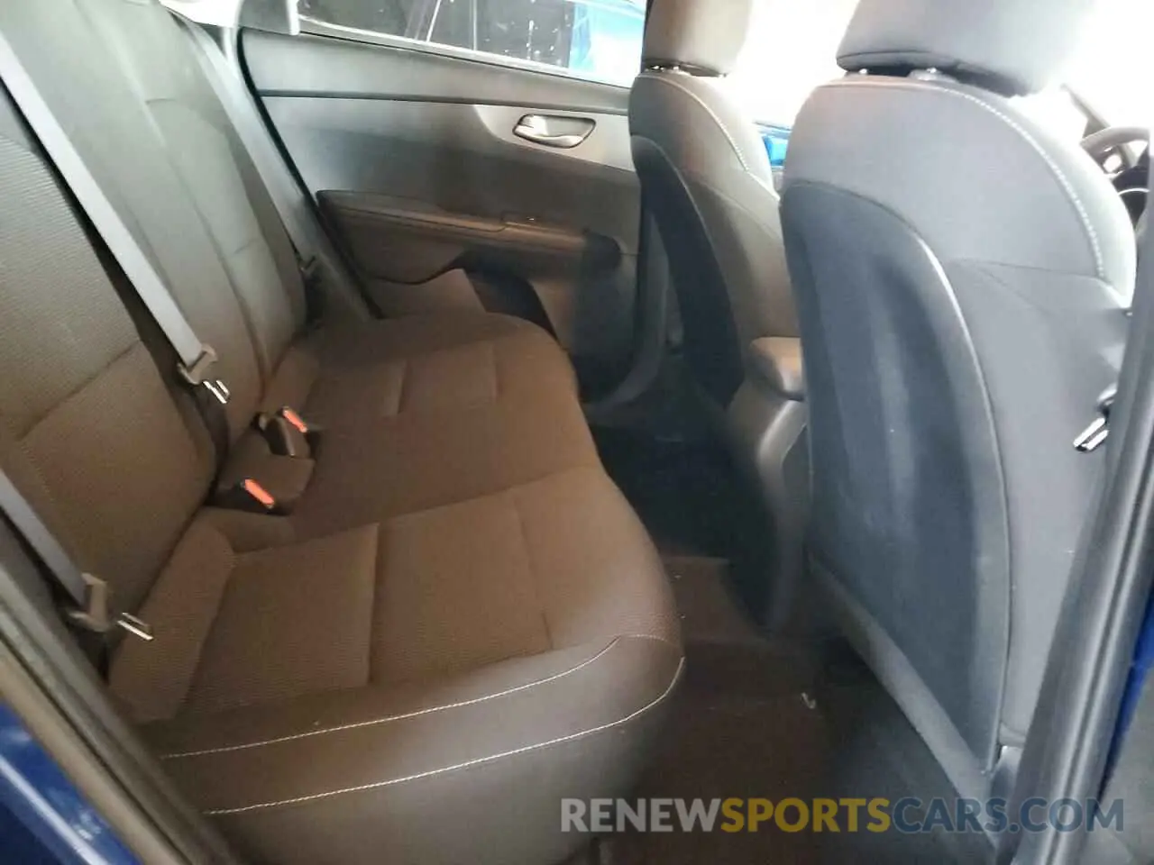 10 Photograph of a damaged car 3KPF24ADXLE202210 KIA FORTE 2020