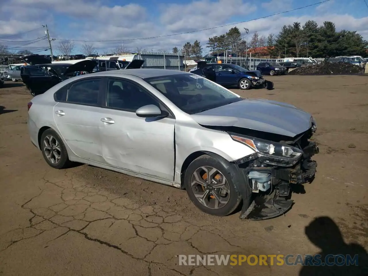 4 Photograph of a damaged car 3KPF24ADXLE230993 KIA FORTE 2020