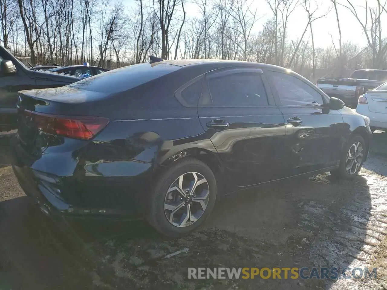 3 Photograph of a damaged car 3KPF24ADXLE241721 KIA FORTE 2020