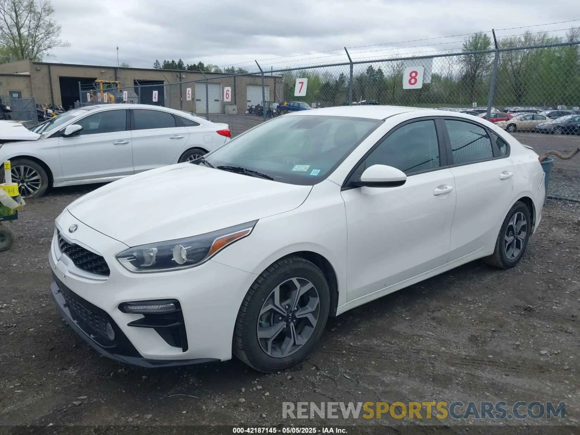 2 Photograph of a damaged car 3KPF24ADXLE245073 KIA FORTE 2020
