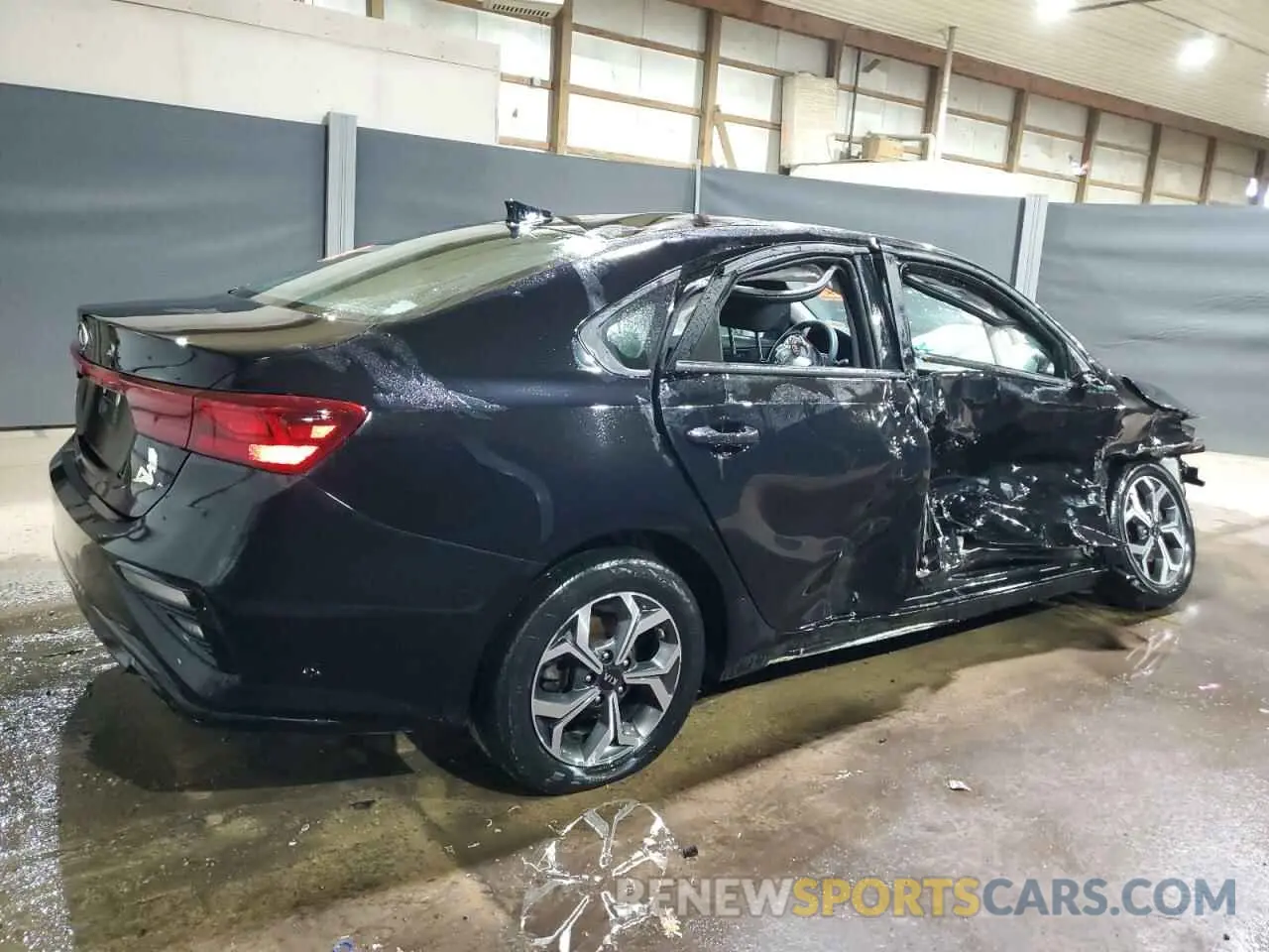 3 Photograph of a damaged car 3KPF24ADXLE246319 KIA FORTE 2020