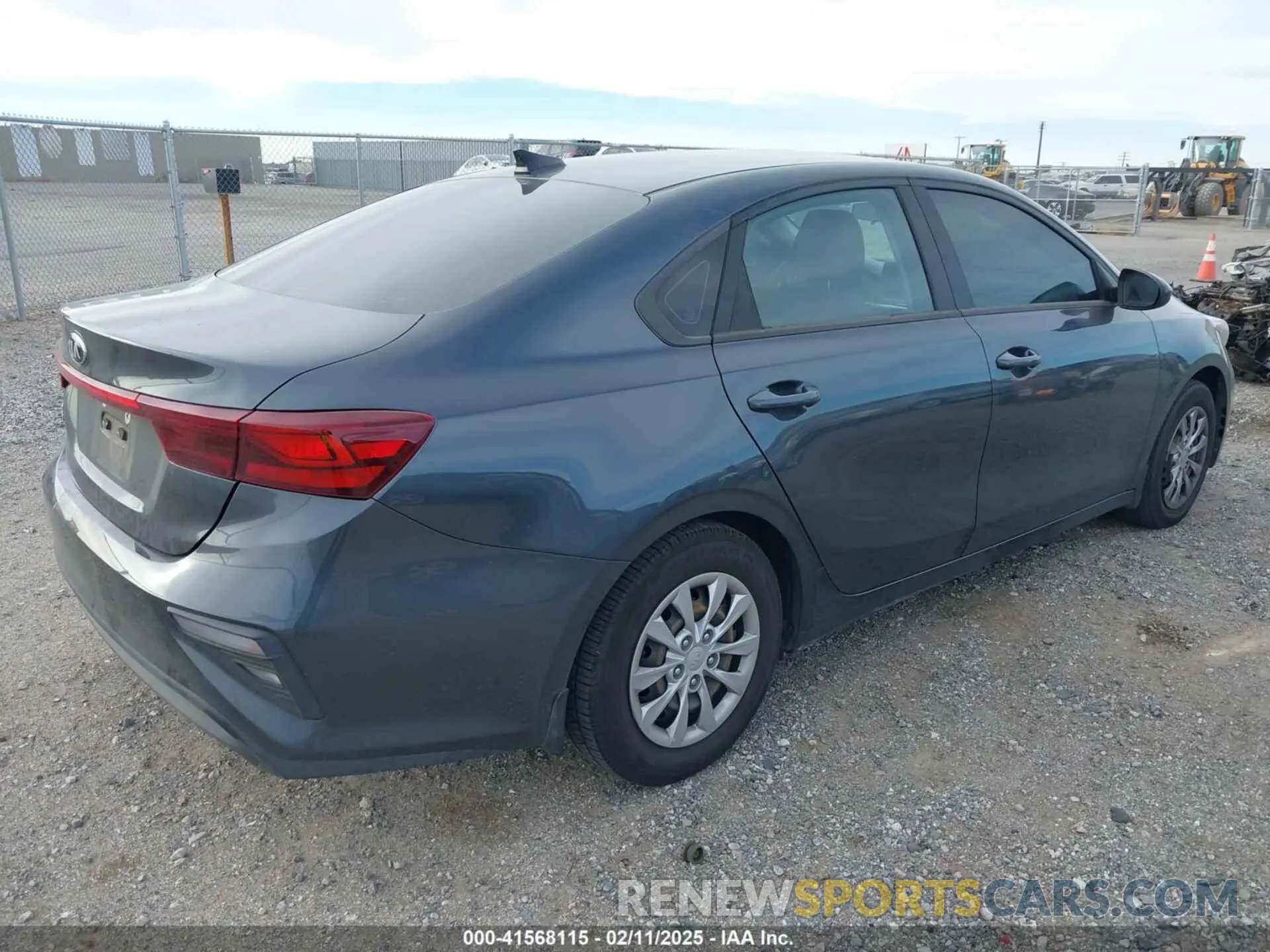 4 Photograph of a damaged car 3KPF24ADXLE248796 KIA FORTE 2020