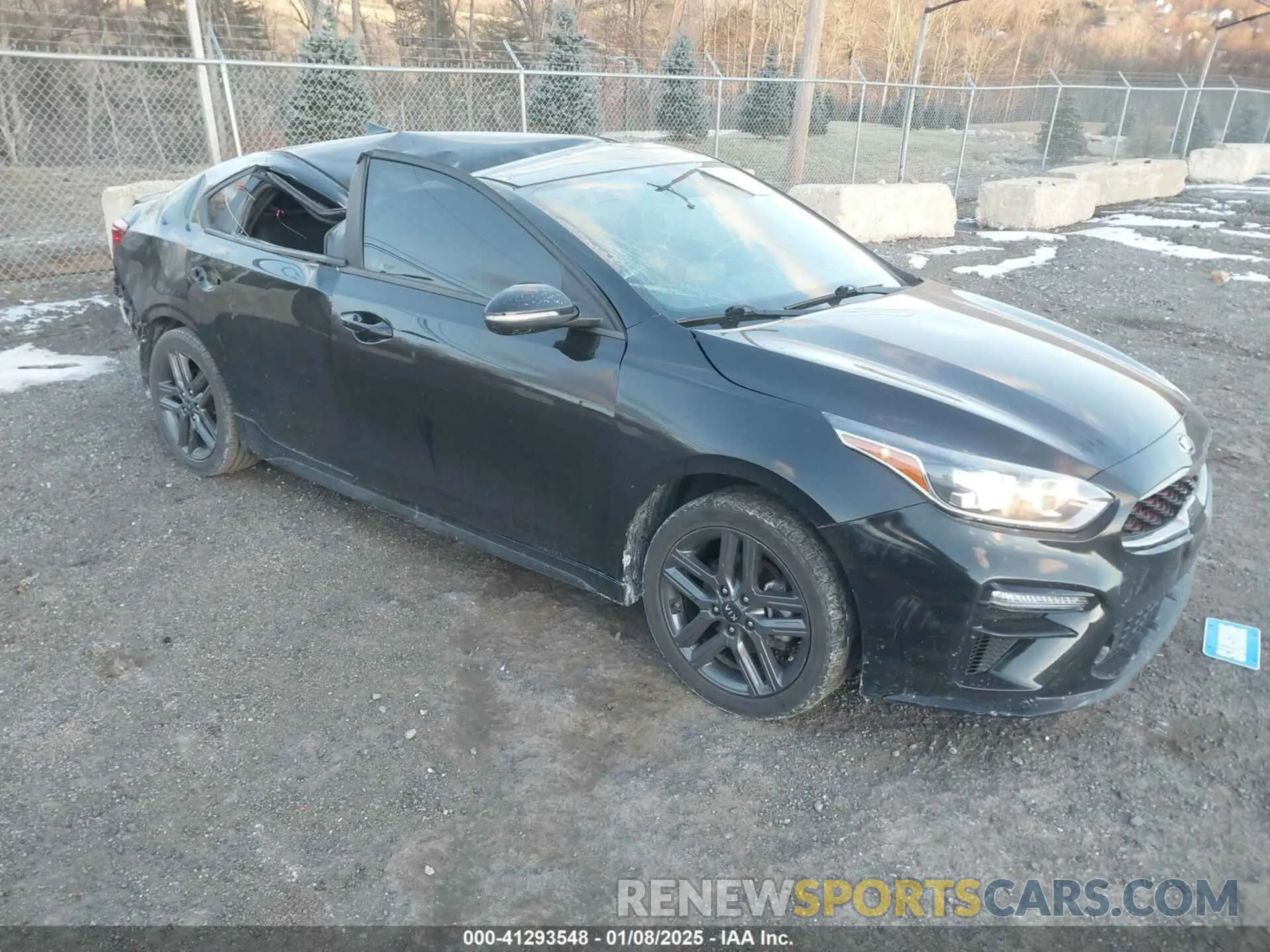 1 Photograph of a damaged car 3KPF34AD0LE145898 KIA FORTE 2020