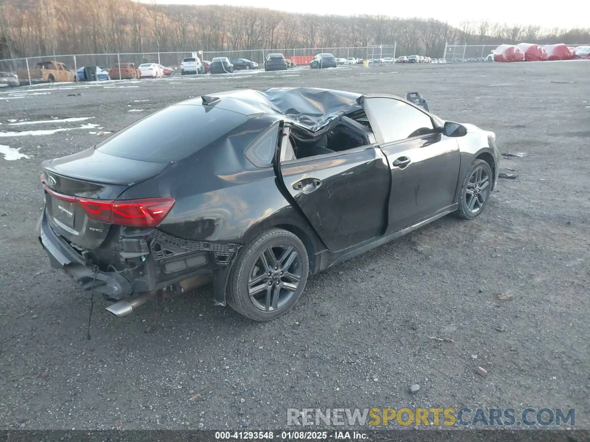4 Photograph of a damaged car 3KPF34AD0LE145898 KIA FORTE 2020