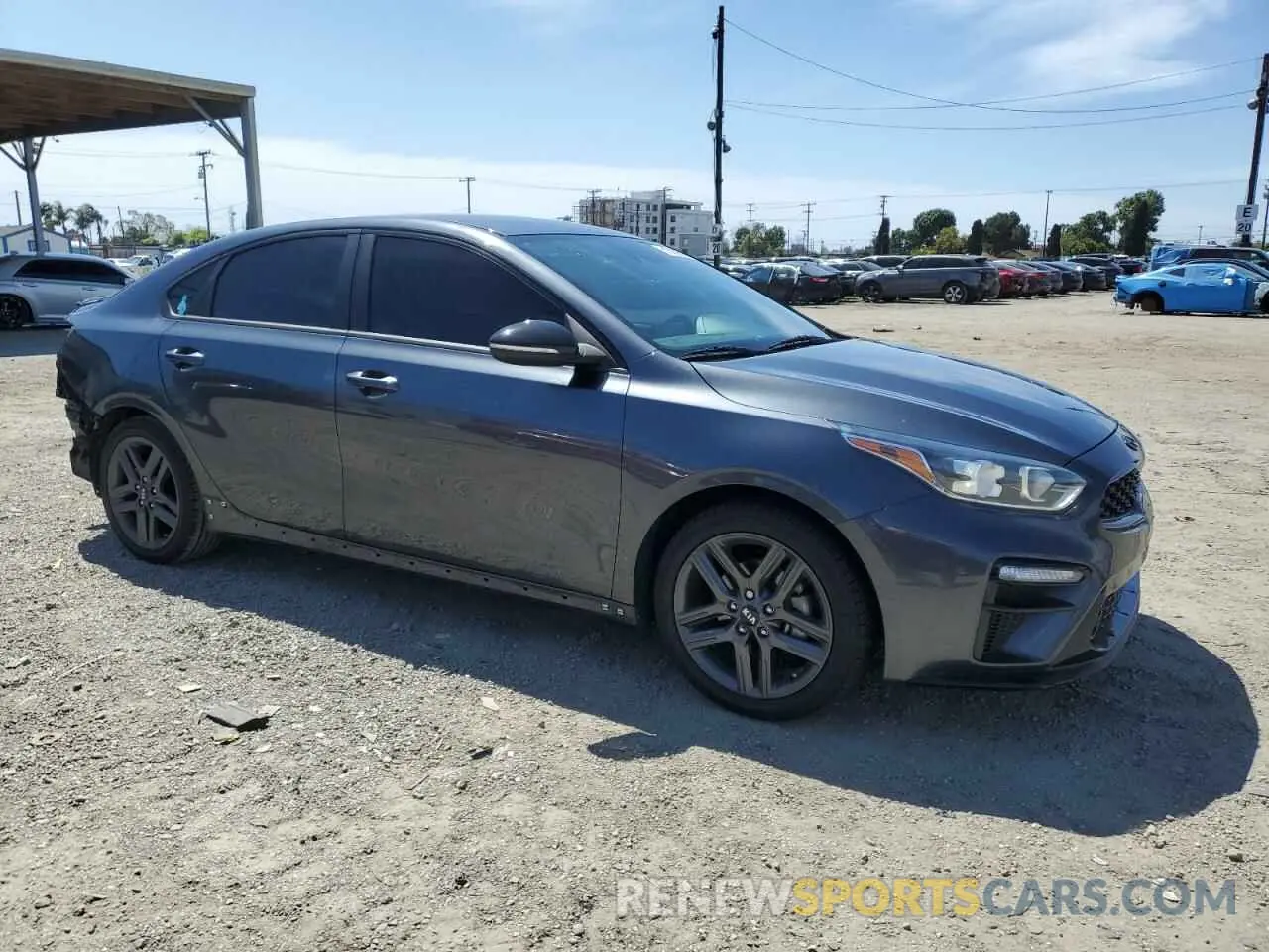 4 Photograph of a damaged car 3KPF34AD0LE194096 KIA FORTE 2020