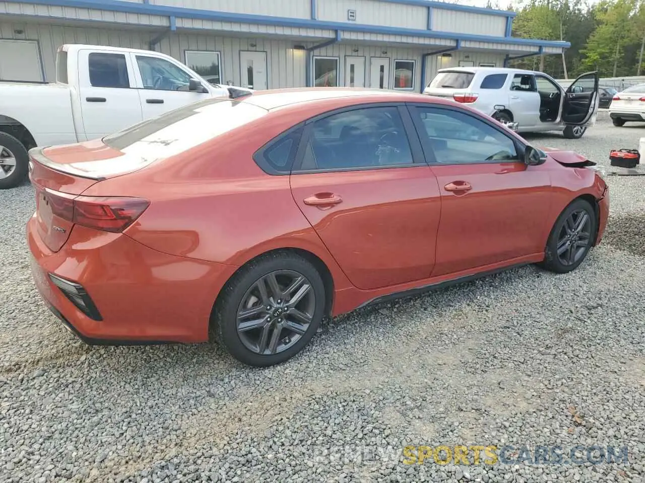 3 Photograph of a damaged car 3KPF34AD0LE231860 KIA FORTE 2020