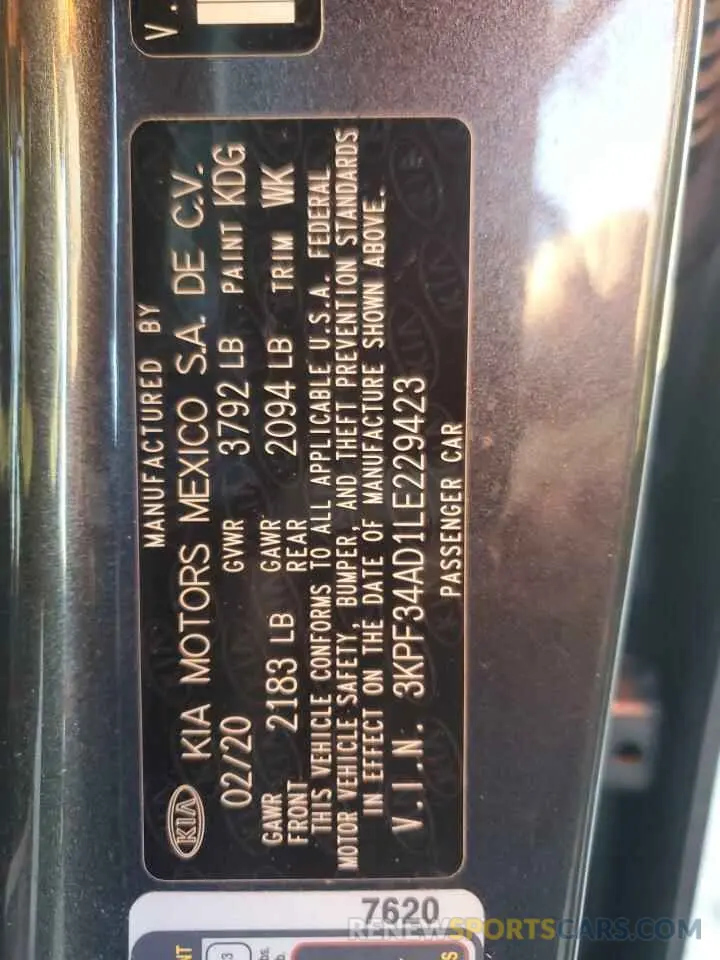 12 Photograph of a damaged car 3KPF34AD1LE229423 KIA FORTE 2020