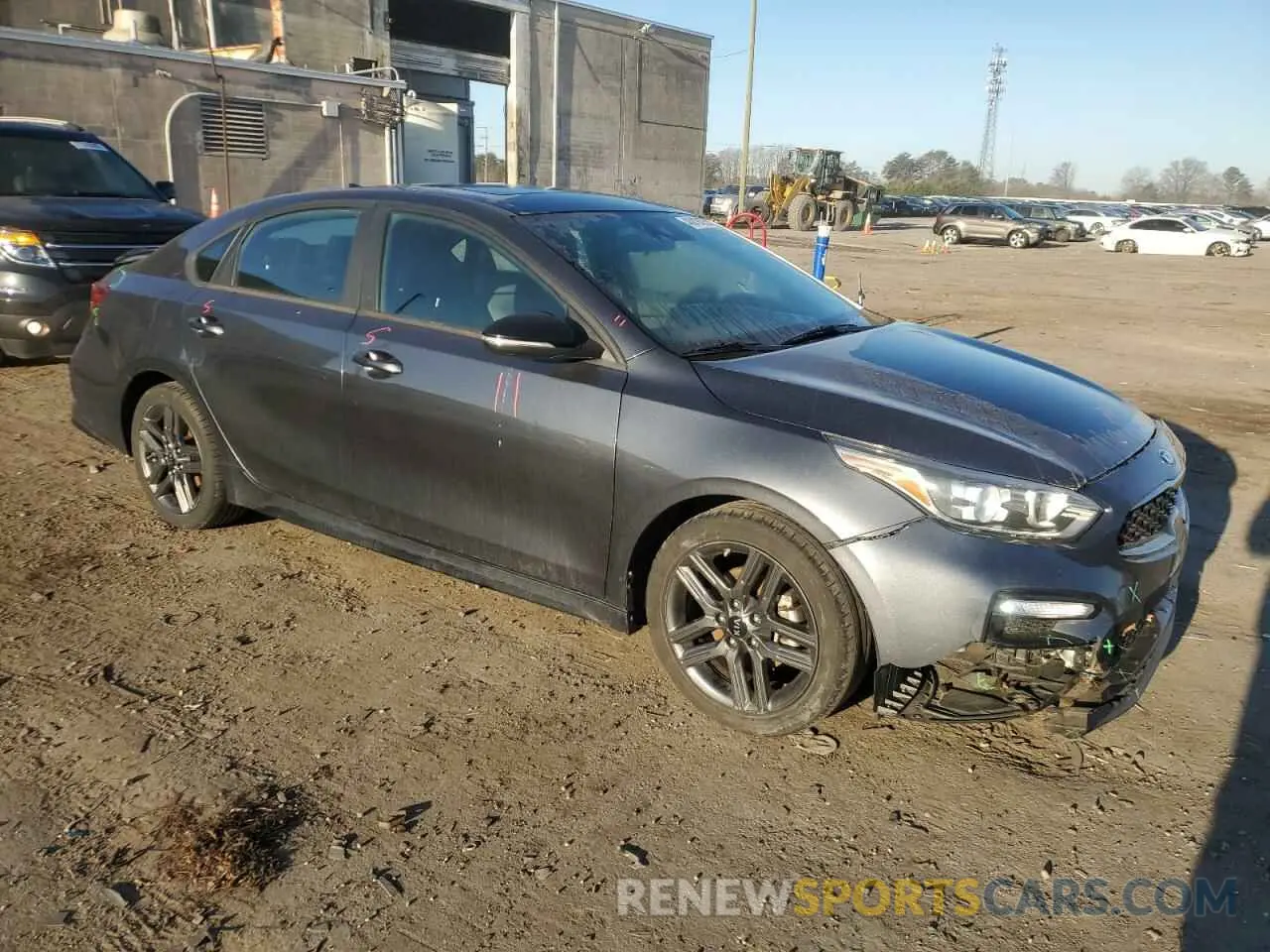 4 Photograph of a damaged car 3KPF34AD1LE229423 KIA FORTE 2020