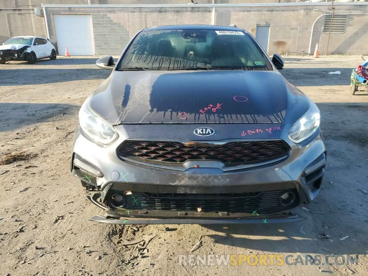 5 Photograph of a damaged car 3KPF34AD1LE229423 KIA FORTE 2020