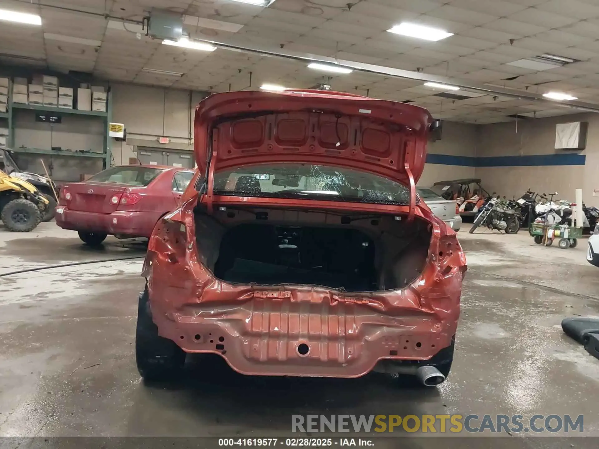 17 Photograph of a damaged car 3KPF34AD1LE239613 KIA FORTE 2020
