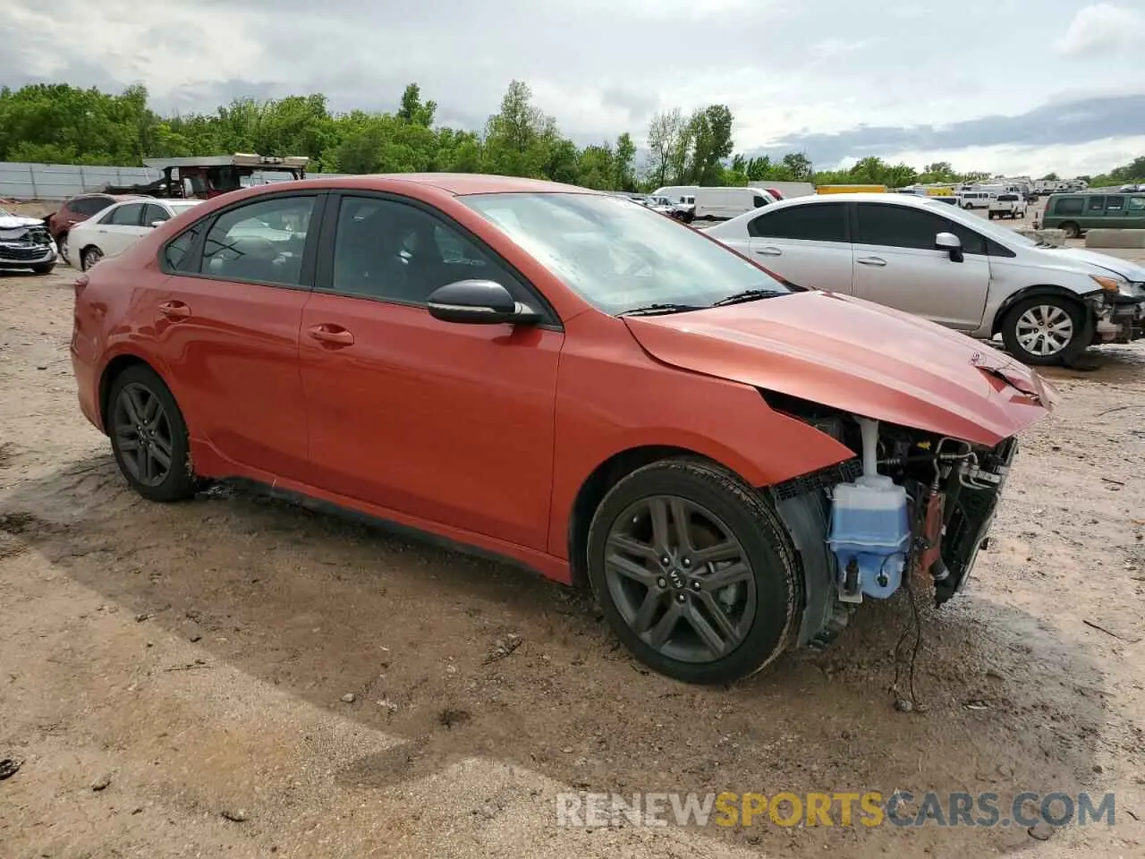 4 Photograph of a damaged car 3KPF34AD1LE258016 KIA FORTE 2020