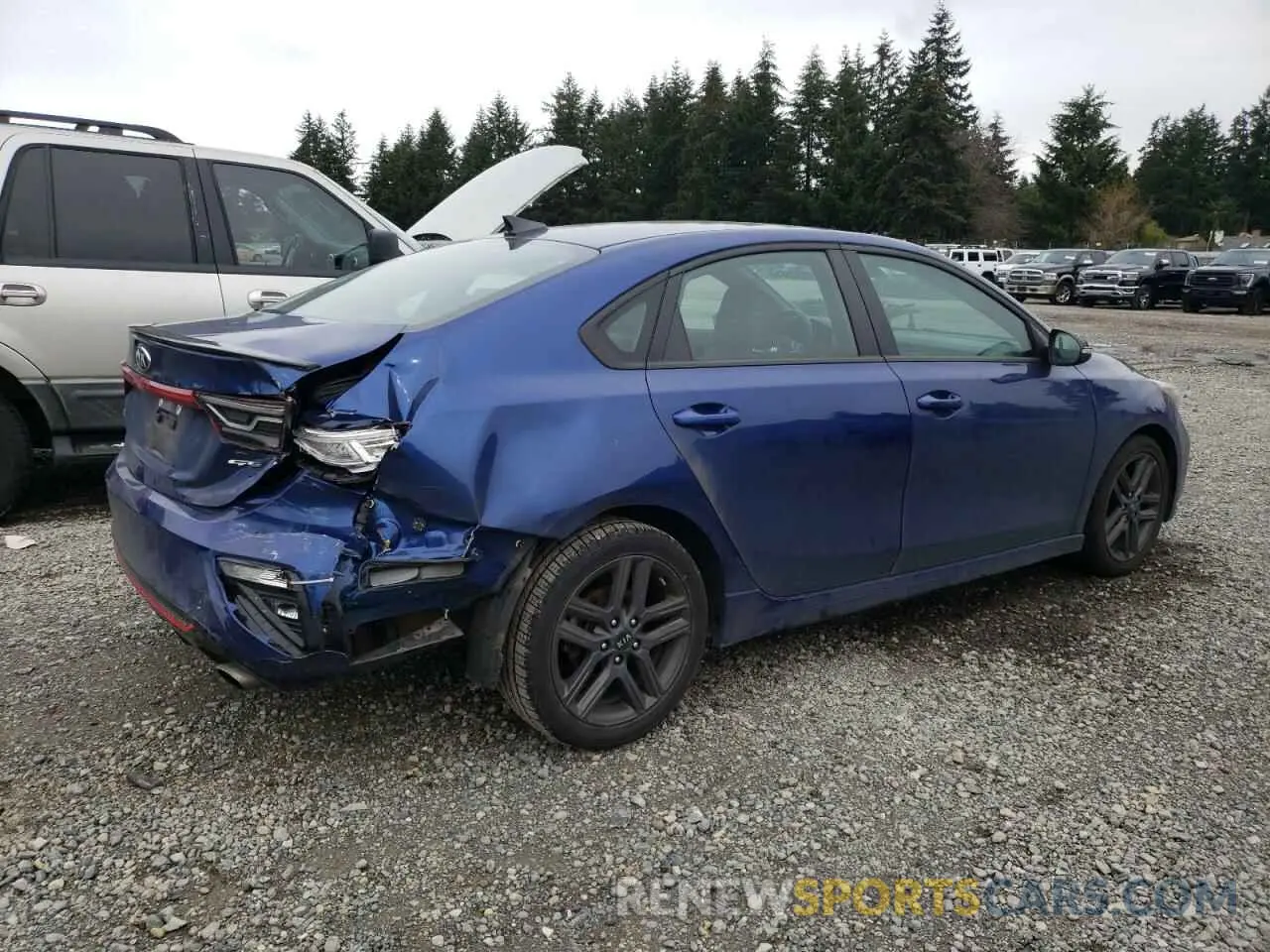 3 Photograph of a damaged car 3KPF34AD2LE255741 KIA FORTE 2020