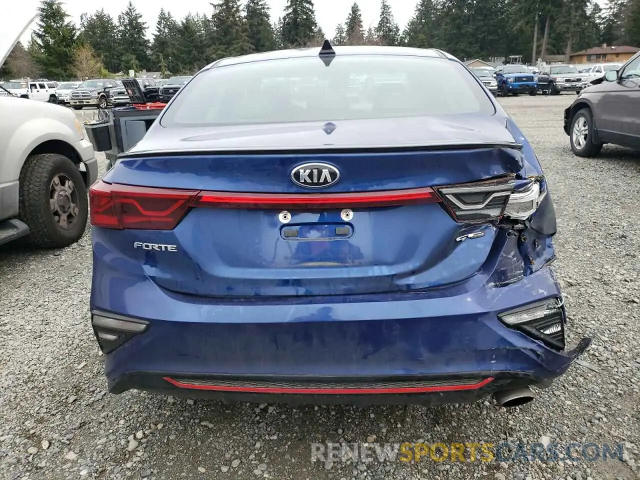 6 Photograph of a damaged car 3KPF34AD2LE255741 KIA FORTE 2020