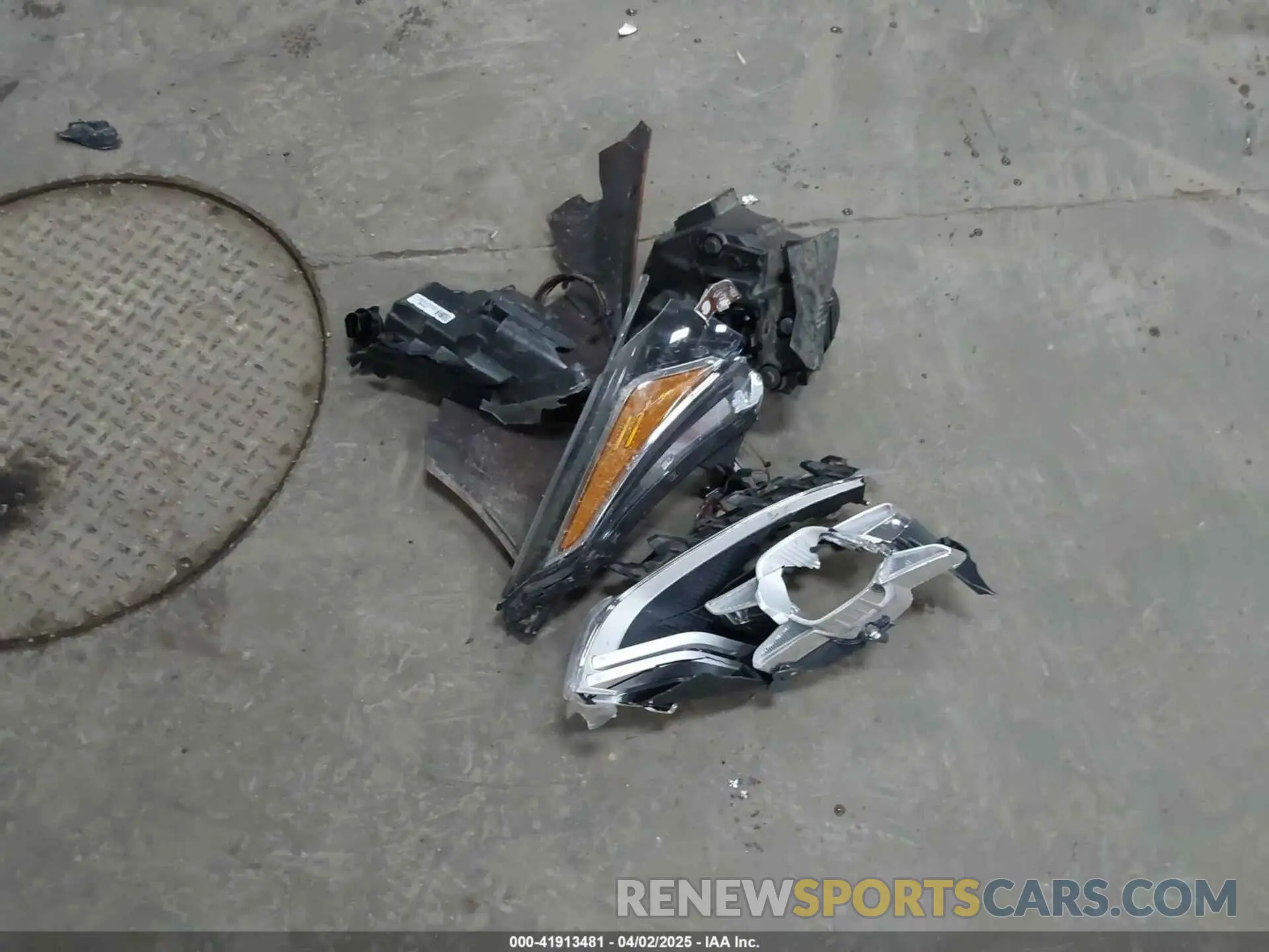 12 Photograph of a damaged car 3KPF34AD3LE206998 KIA FORTE 2020