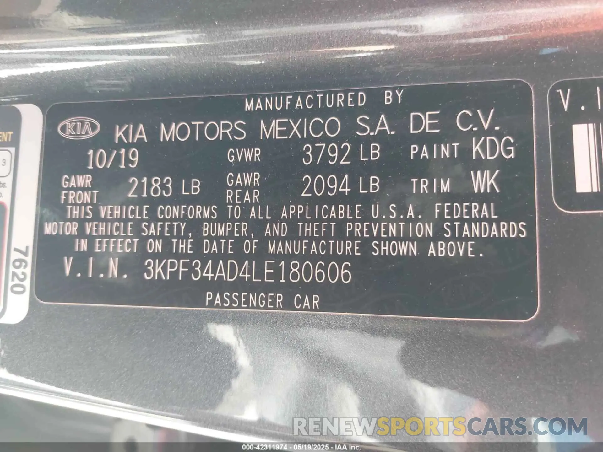 9 Photograph of a damaged car 3KPF34AD4LE180606 KIA FORTE 2020