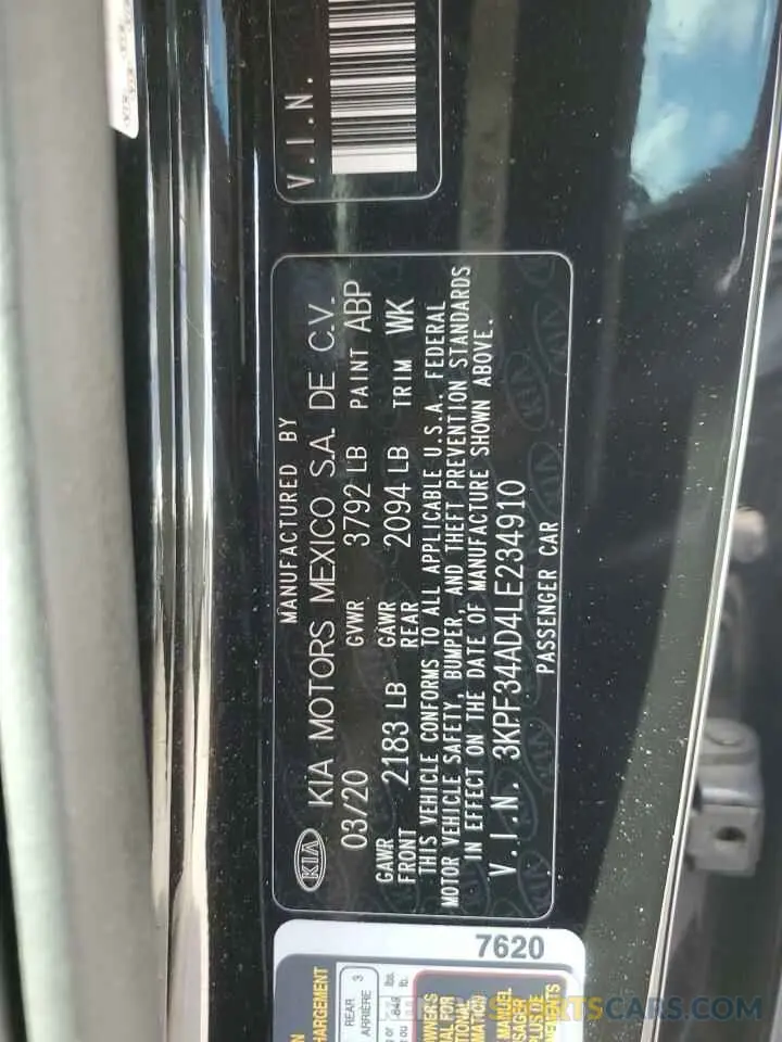 14 Photograph of a damaged car 3KPF34AD4LE234910 KIA FORTE 2020