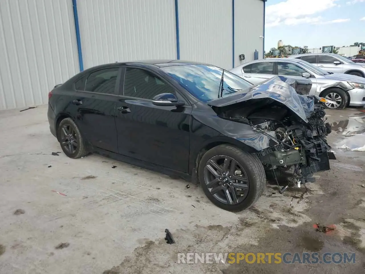 4 Photograph of a damaged car 3KPF34AD4LE234910 KIA FORTE 2020