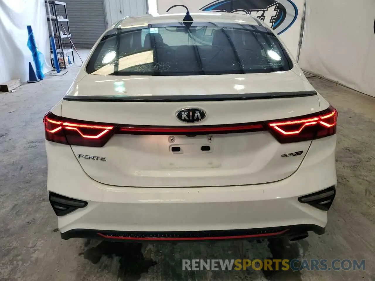 6 Photograph of a damaged car 3KPF34AD5LE222152 KIA FORTE 2020