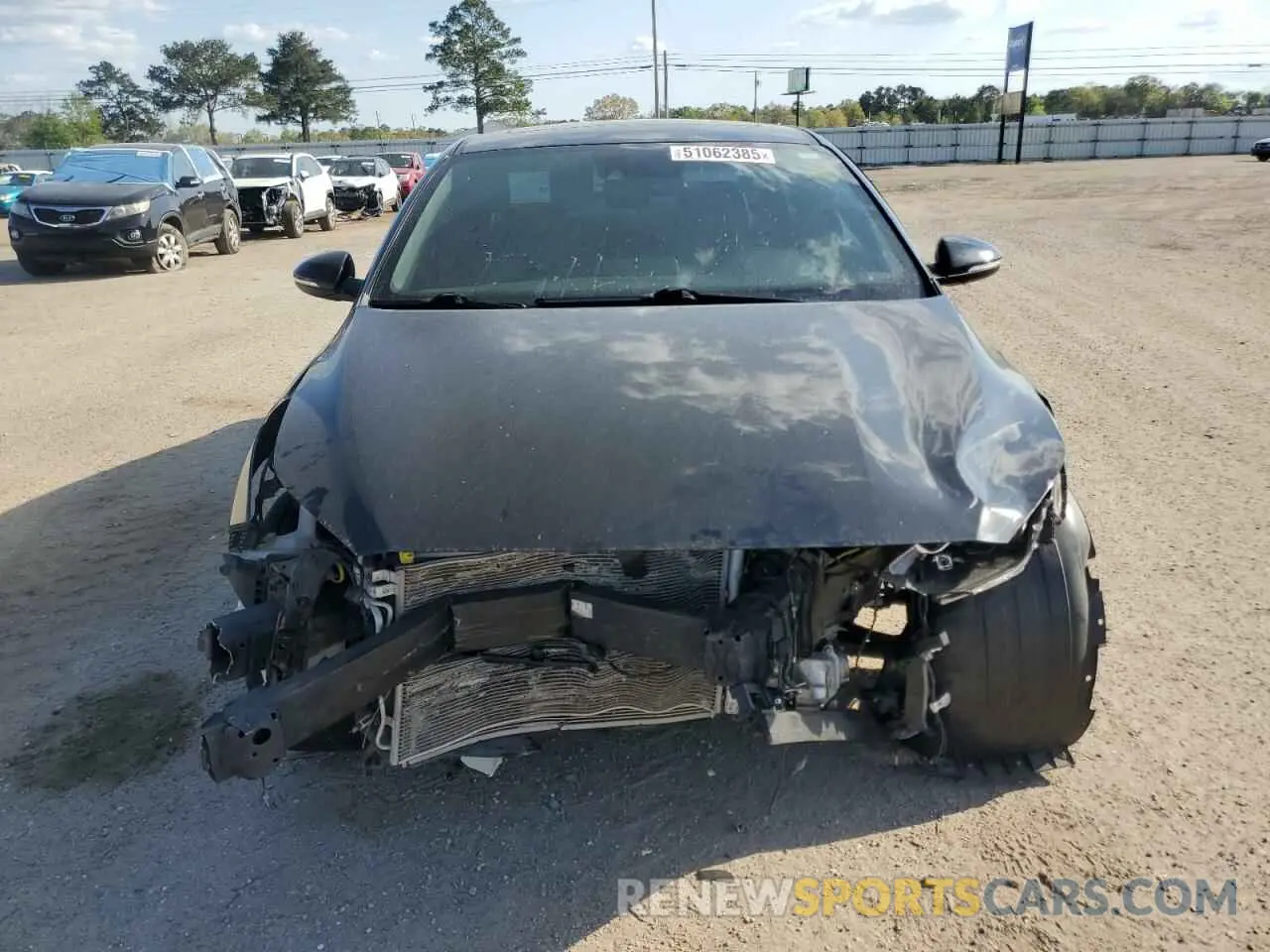 5 Photograph of a damaged car 3KPF34AD5LE242725 KIA FORTE 2020
