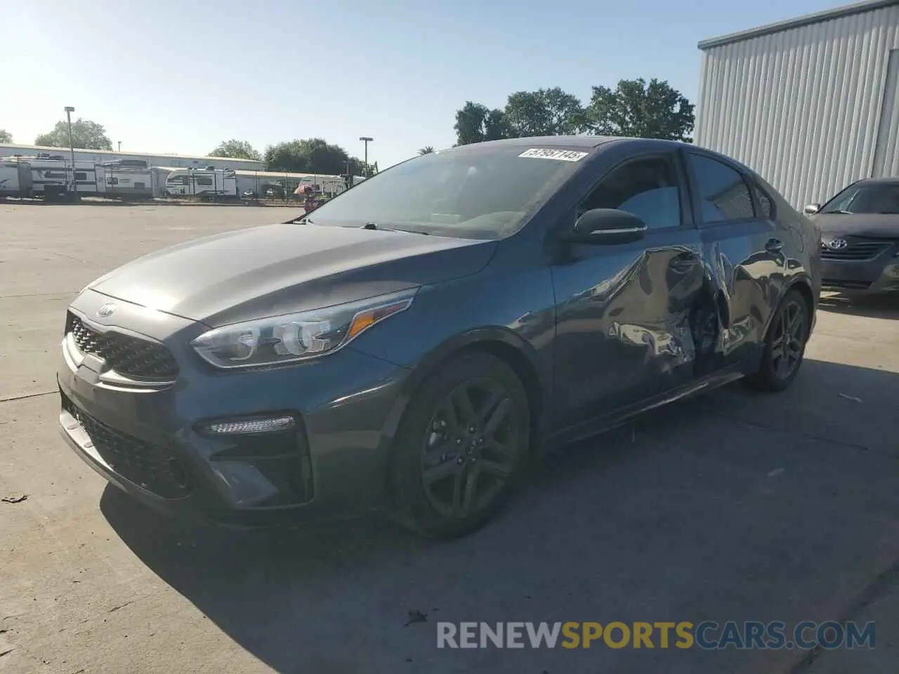 1 Photograph of a damaged car 3KPF34AD6LE197374 KIA FORTE 2020