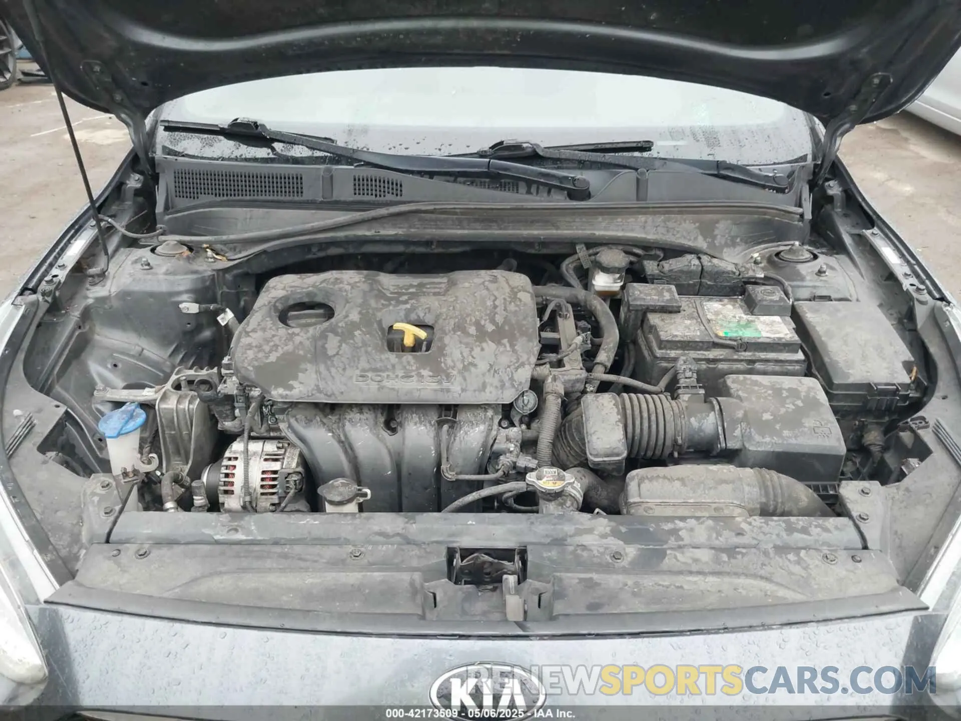 10 Photograph of a damaged car 3KPF34AD6LE213279 KIA FORTE 2020