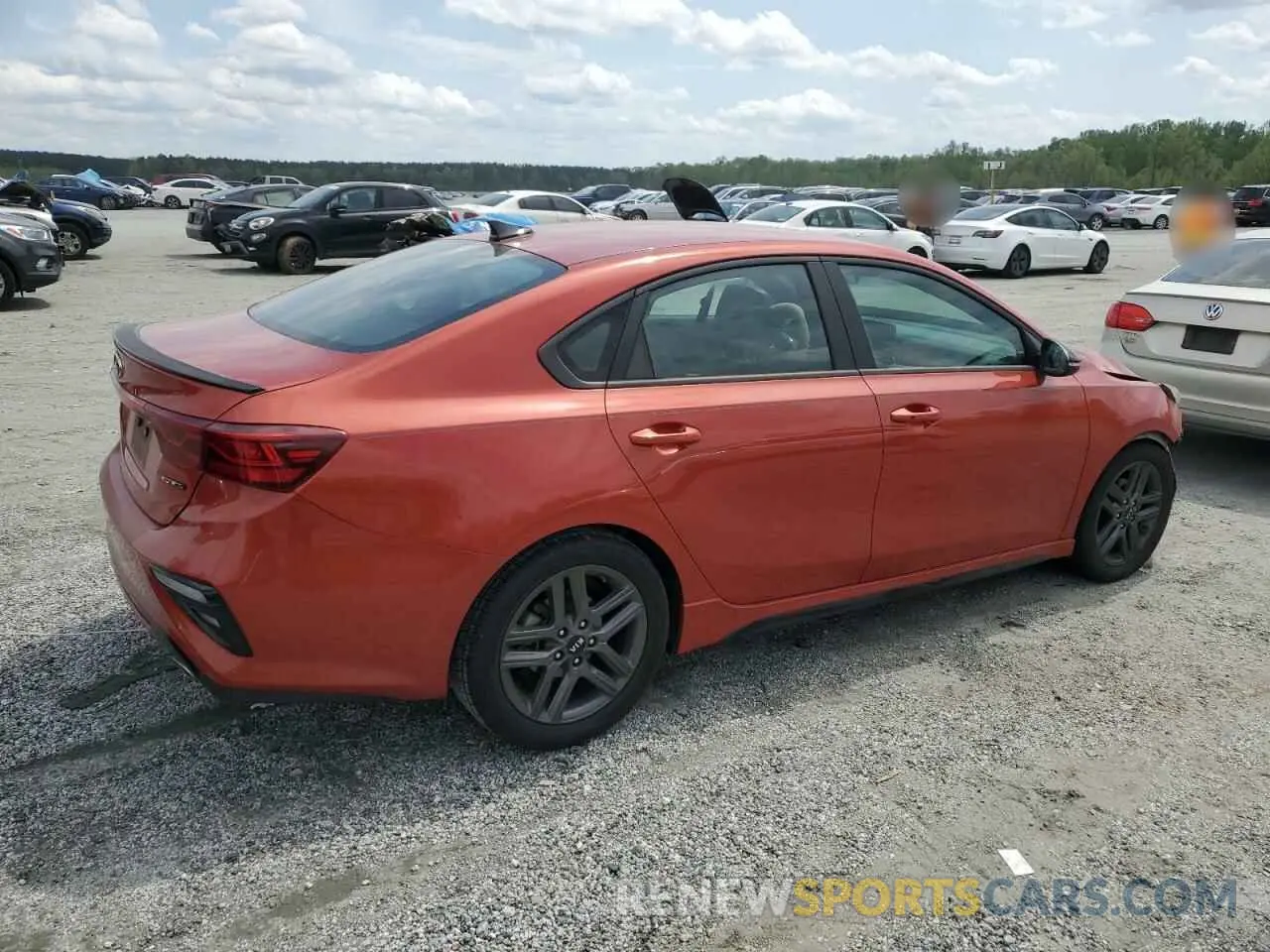 3 Photograph of a damaged car 3KPF34AD6LE232267 KIA FORTE 2020