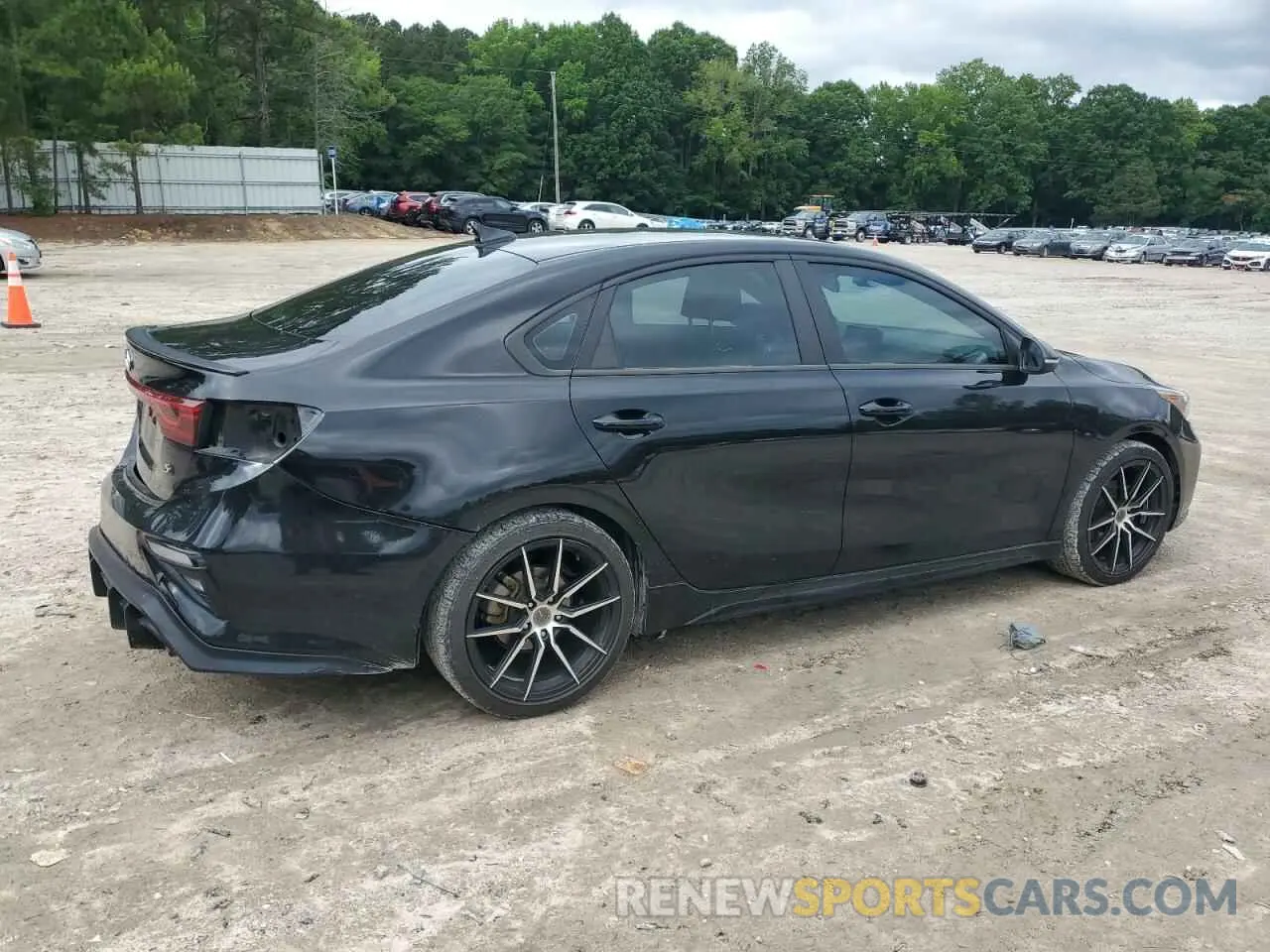 3 Photograph of a damaged car 3KPF34AD6LE250297 KIA FORTE 2020