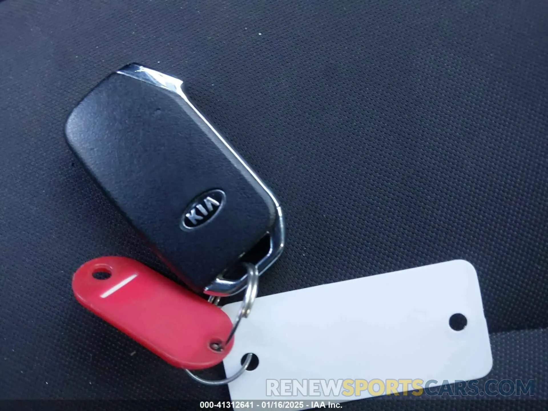 11 Photograph of a damaged car 3KPF34AD7LE167672 KIA FORTE 2020