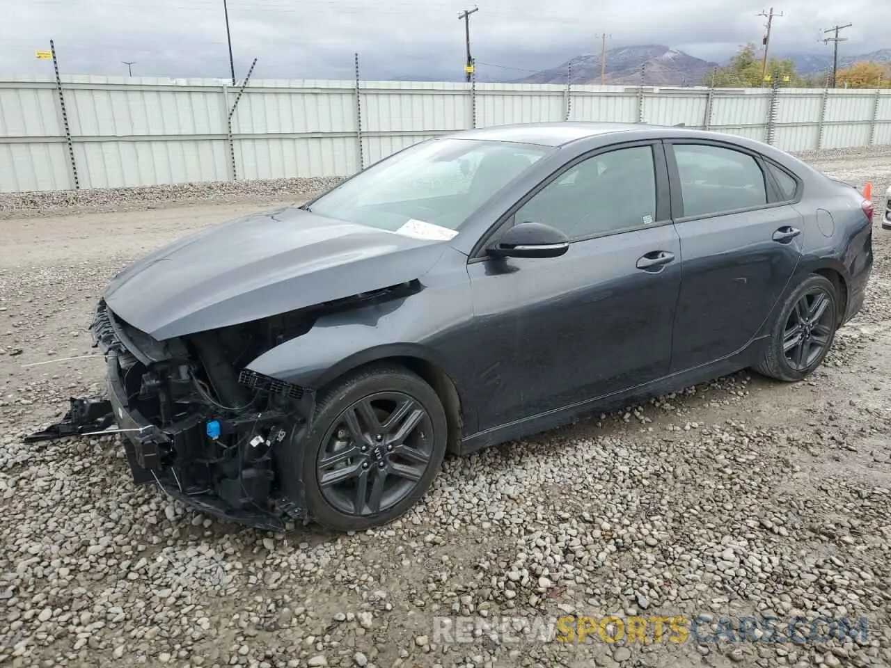 1 Photograph of a damaged car 3KPF34AD7LE256190 KIA FORTE 2020
