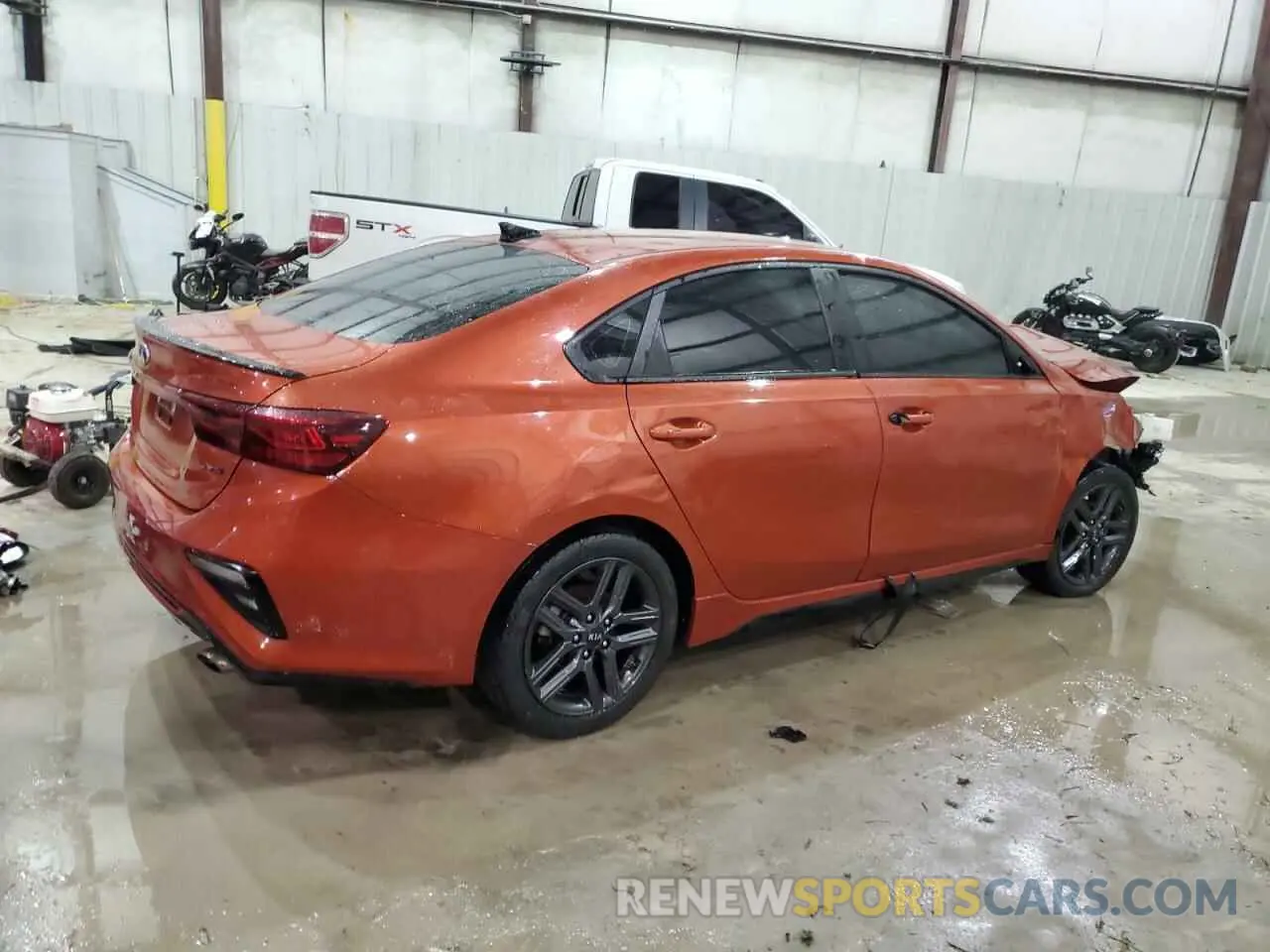 3 Photograph of a damaged car 3KPF34AD8LE162402 KIA FORTE 2020