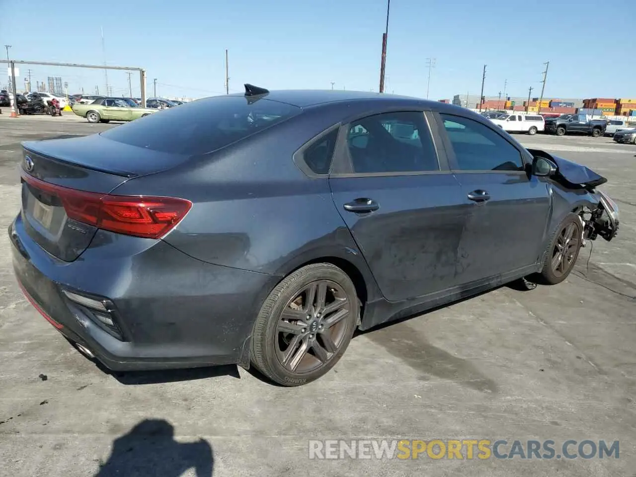 3 Photograph of a damaged car 3KPF34AD8LE181919 KIA FORTE 2020