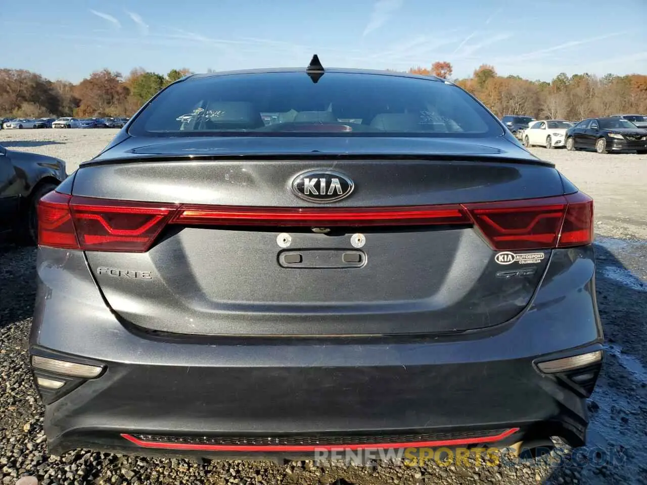 6 Photograph of a damaged car 3KPF34AD9LE167124 KIA FORTE 2020