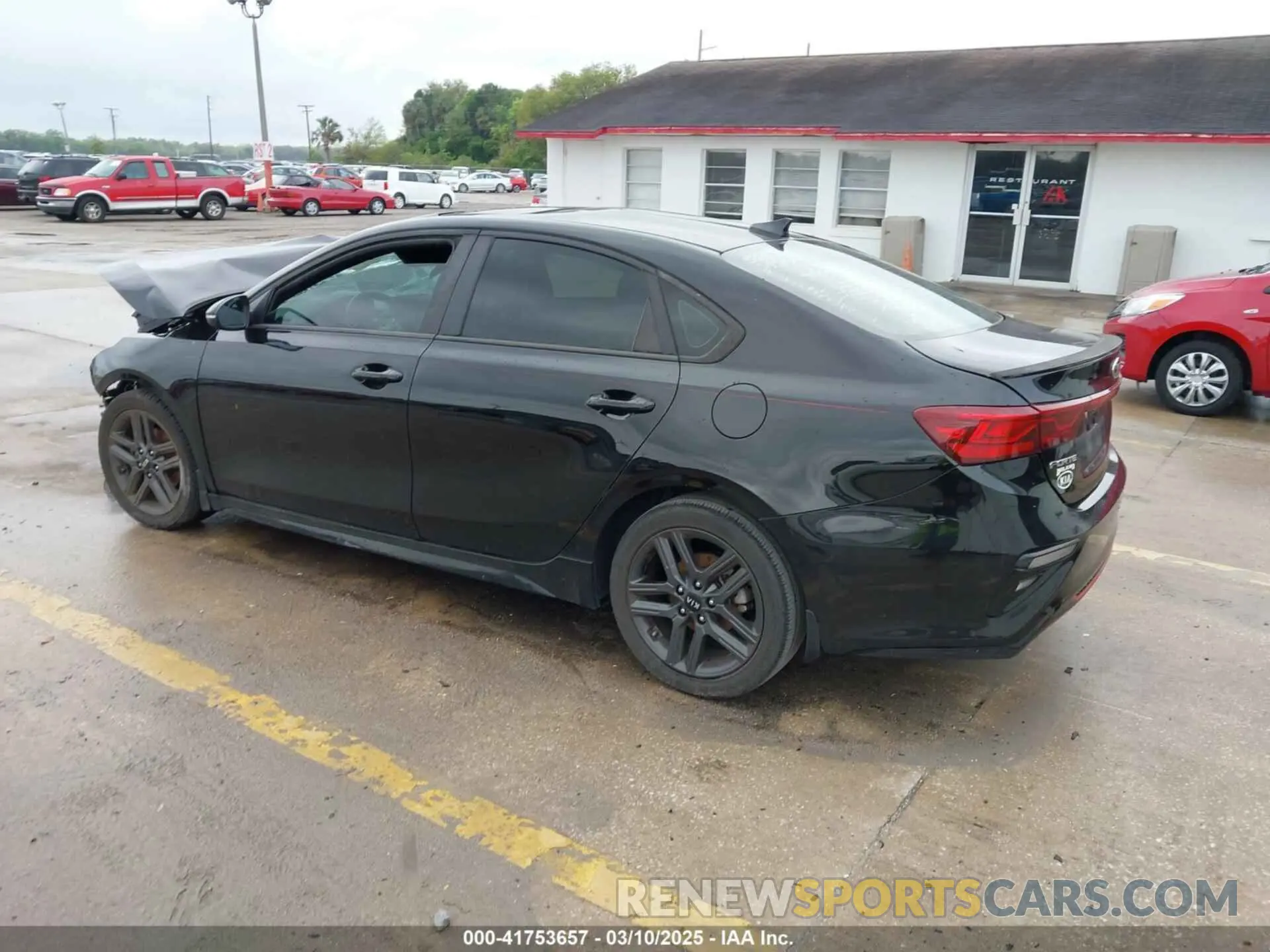 3 Photograph of a damaged car 3KPF34ADXLE165818 KIA FORTE 2020