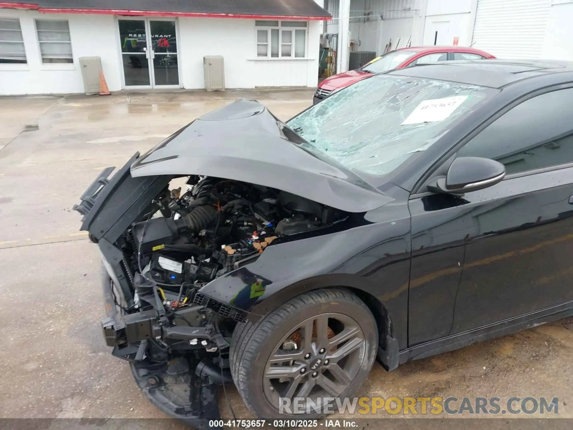 6 Photograph of a damaged car 3KPF34ADXLE165818 KIA FORTE 2020